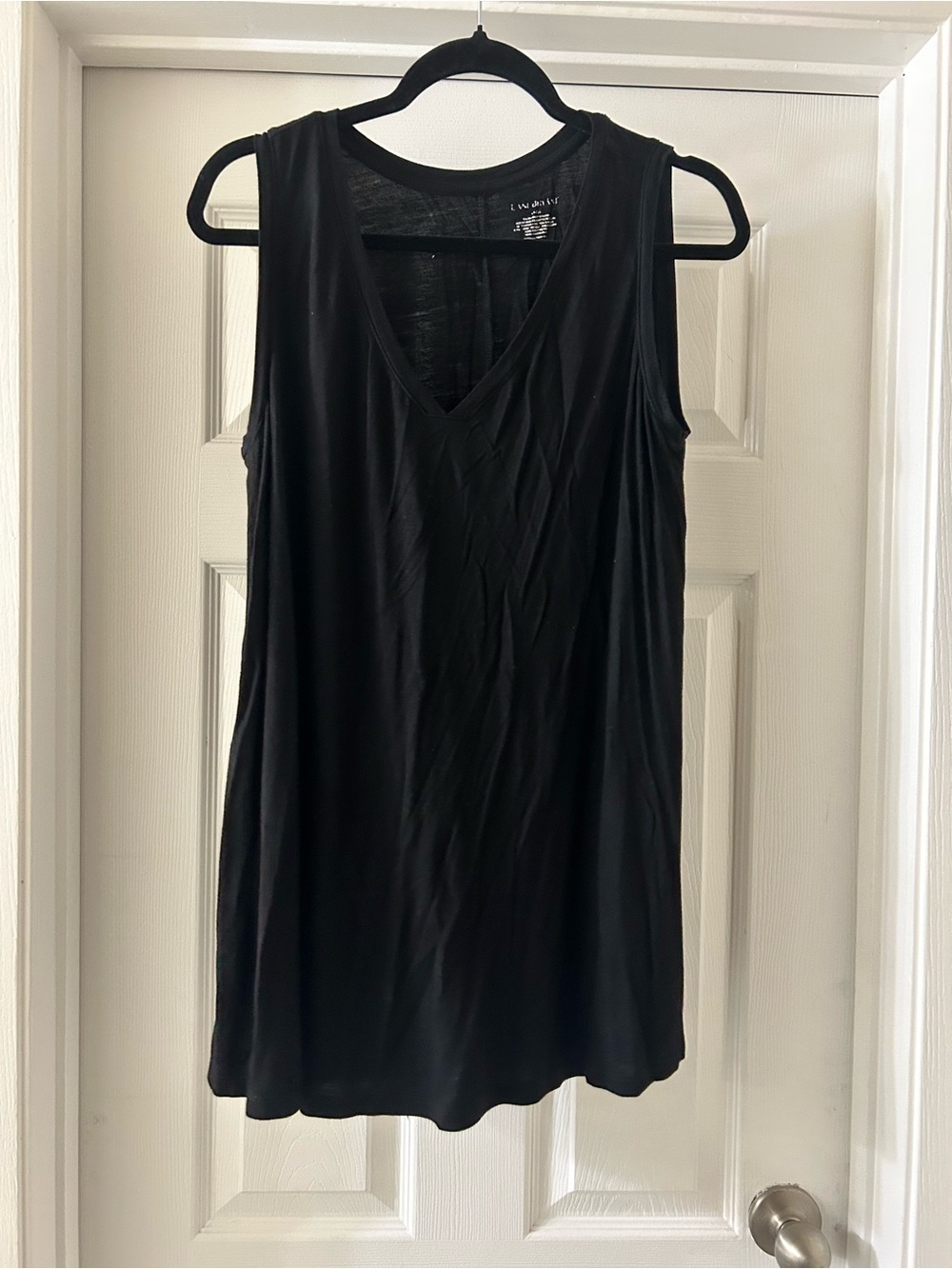 Lane Bryant Black V-Neck Sleeveless Tank Top